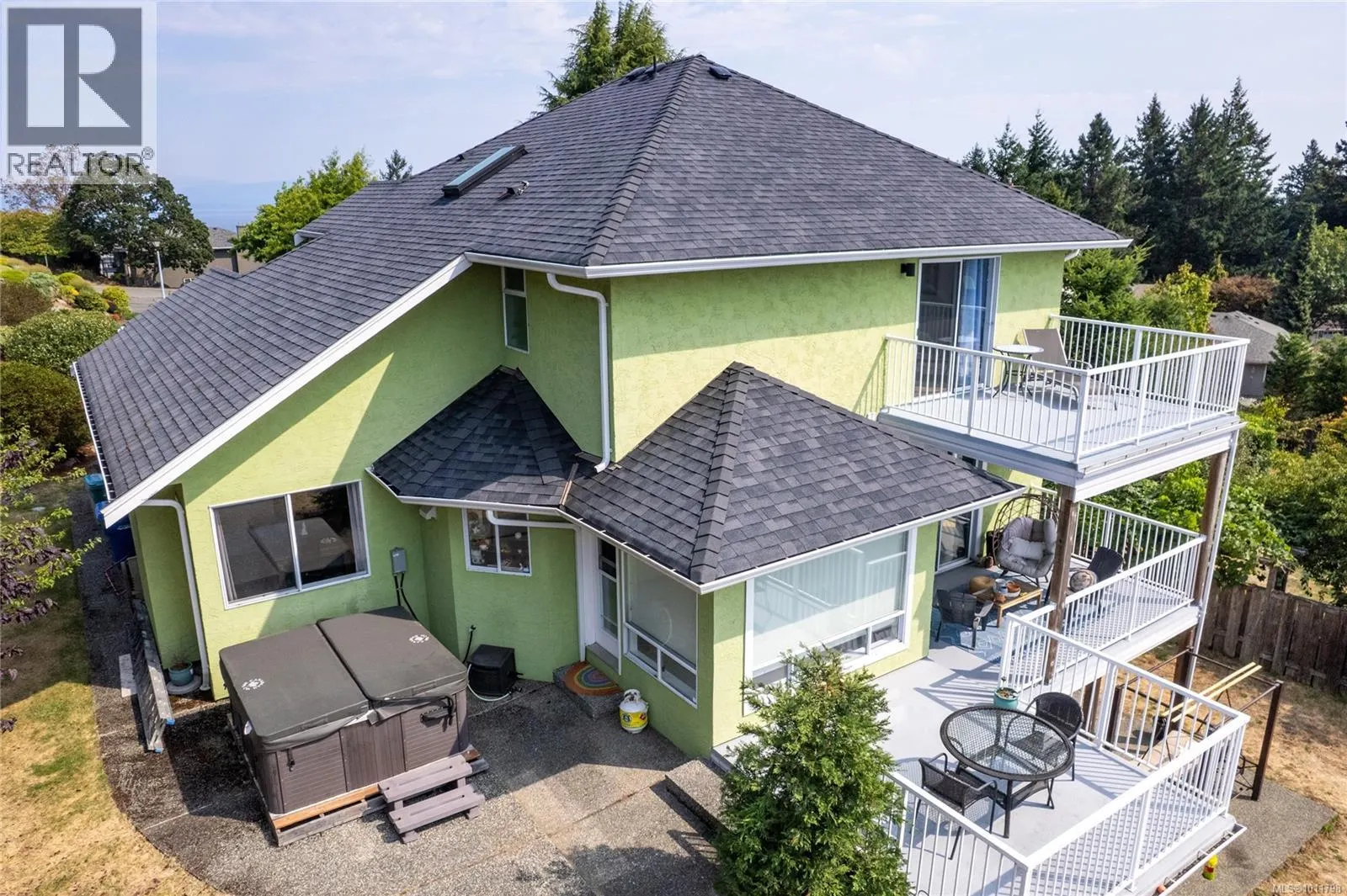 208 SCARBOROUGH Pl