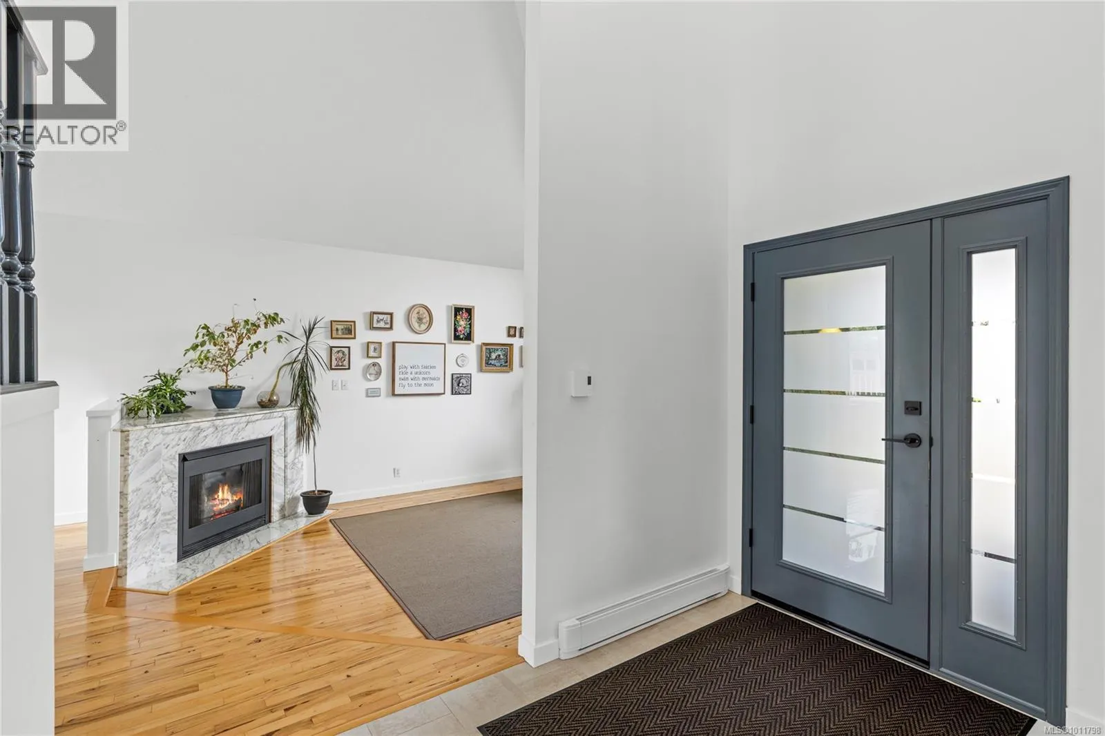 208 SCARBOROUGH Pl