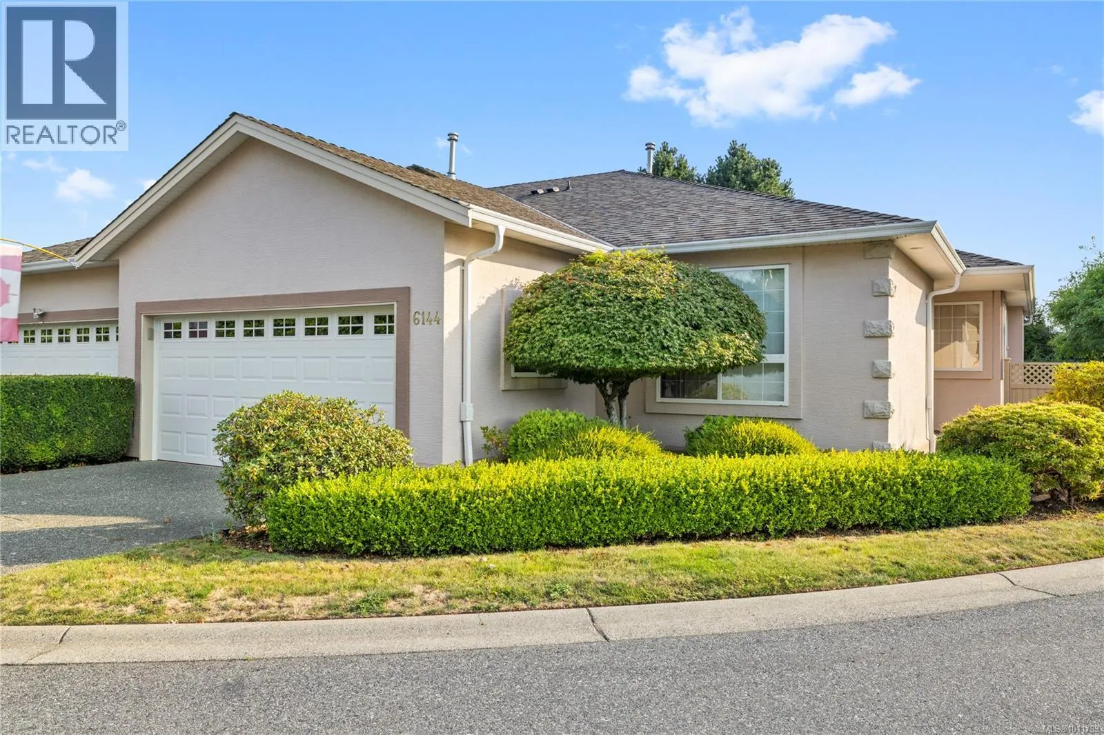 6144 Saturna Ave
