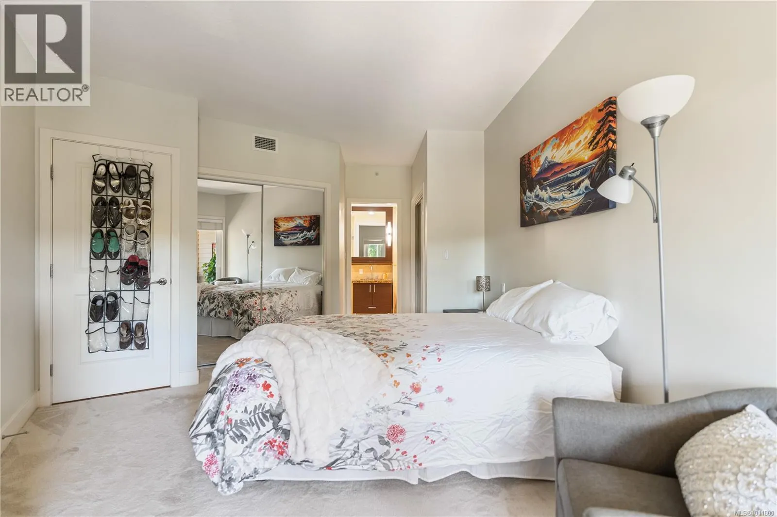 310 1400 Lynburne Pl