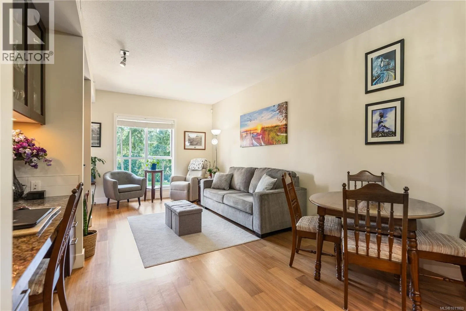 310 1400 Lynburne Pl