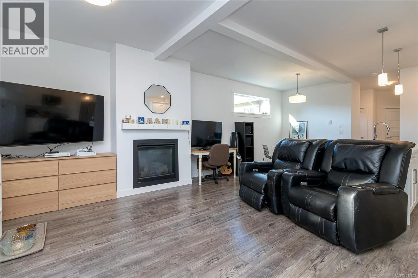 3181 Ayton Pl