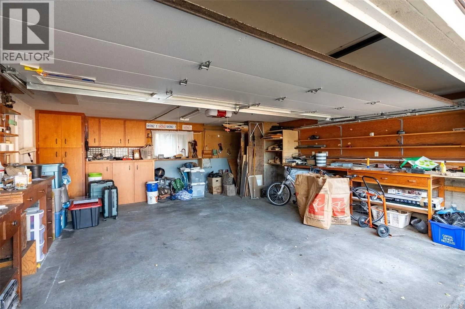 3940 Oakdale Pl