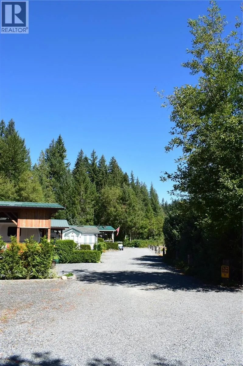 30 8631 South Shore Rd