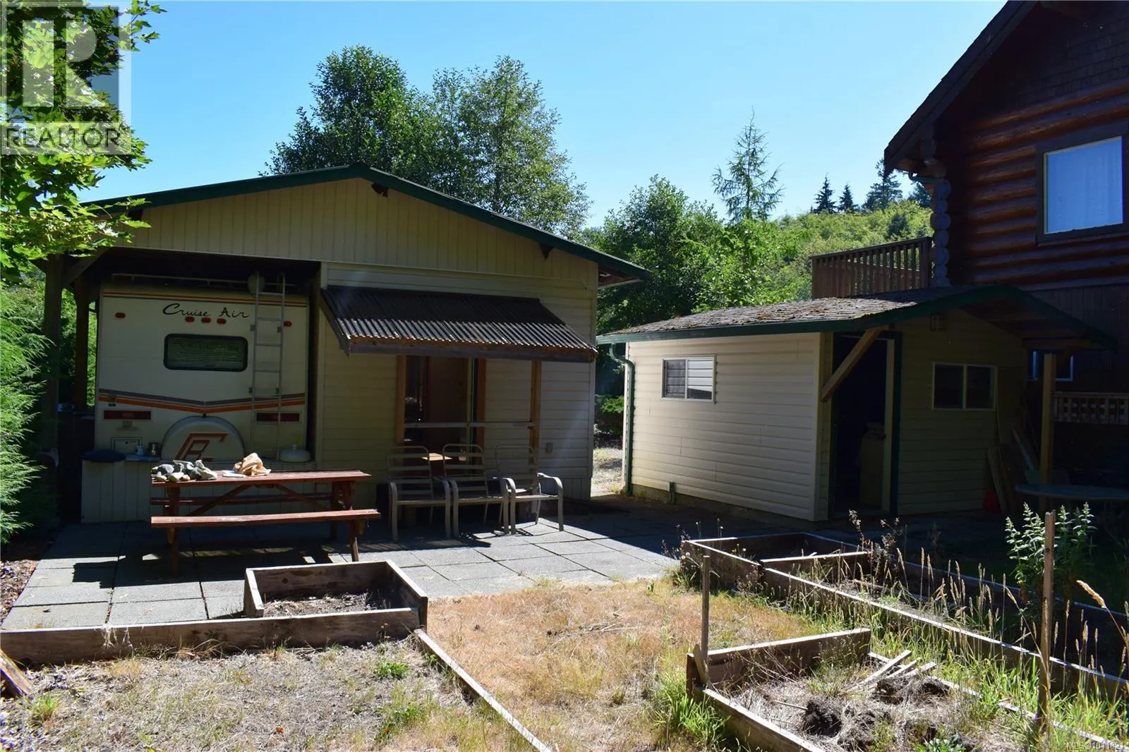 30 8631 South Shore Rd