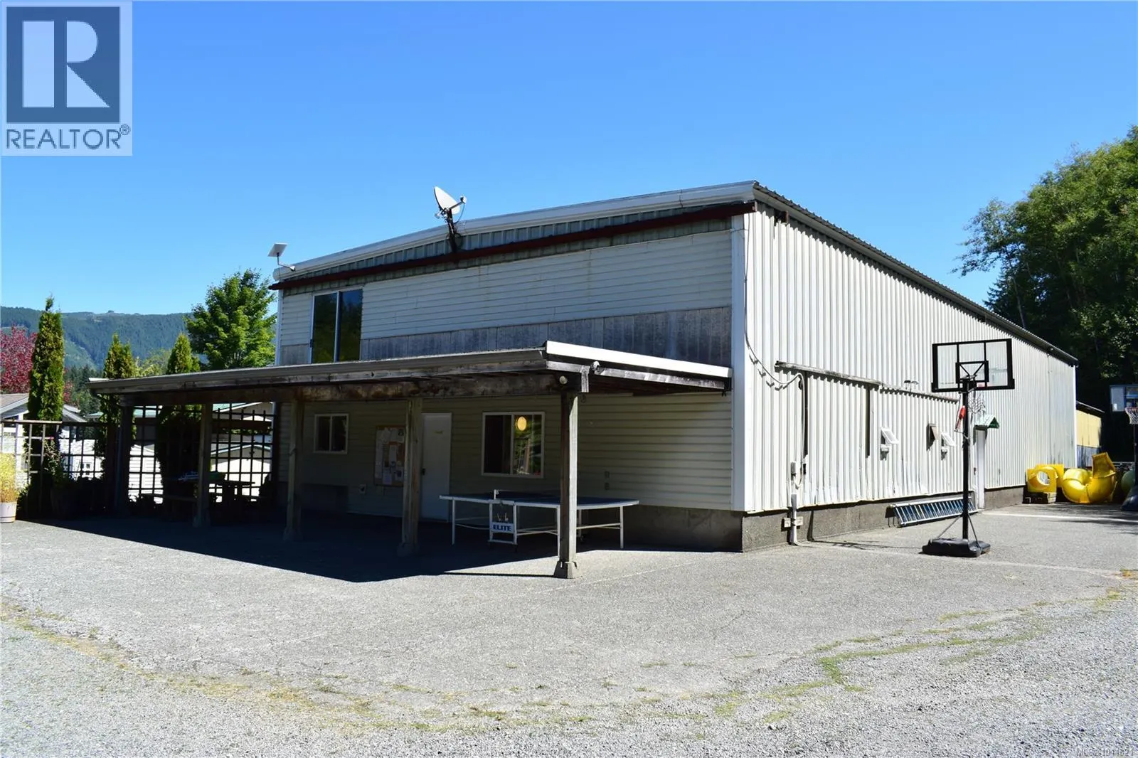 30 8631 South Shore Rd