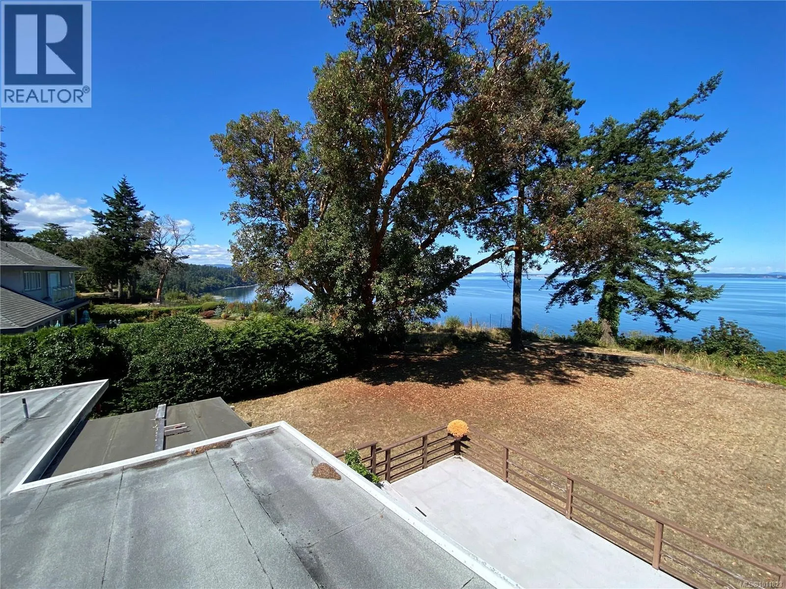 4598 Torquay Dr