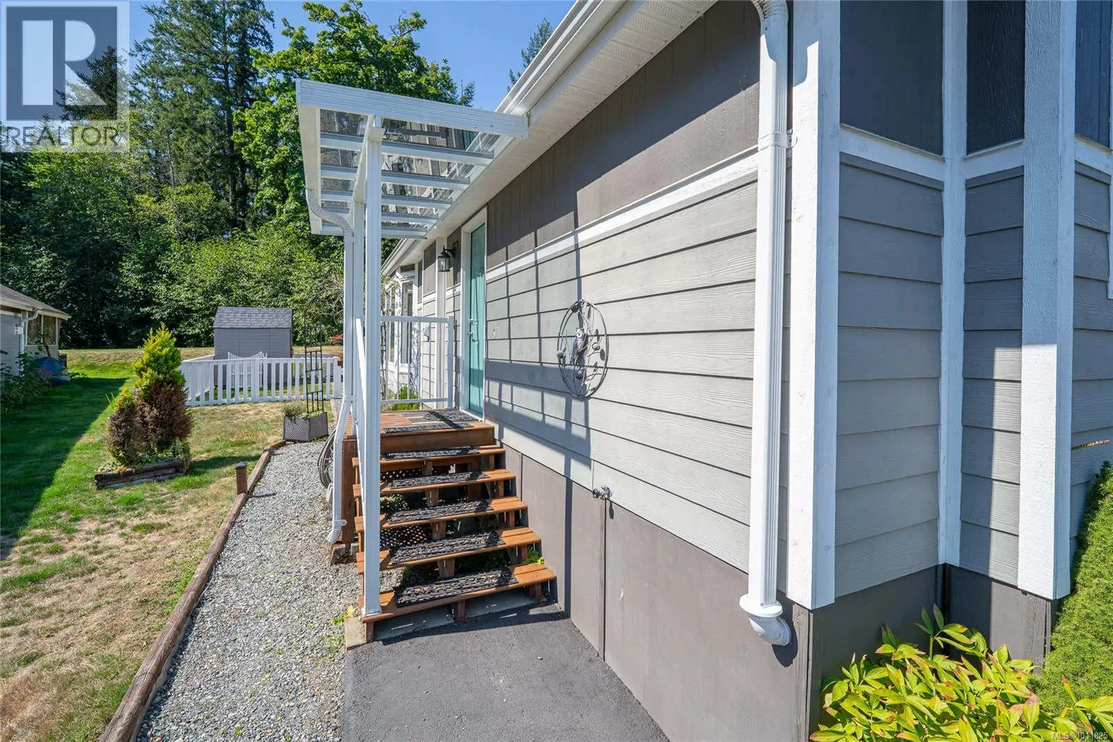 156 3042 River Rd