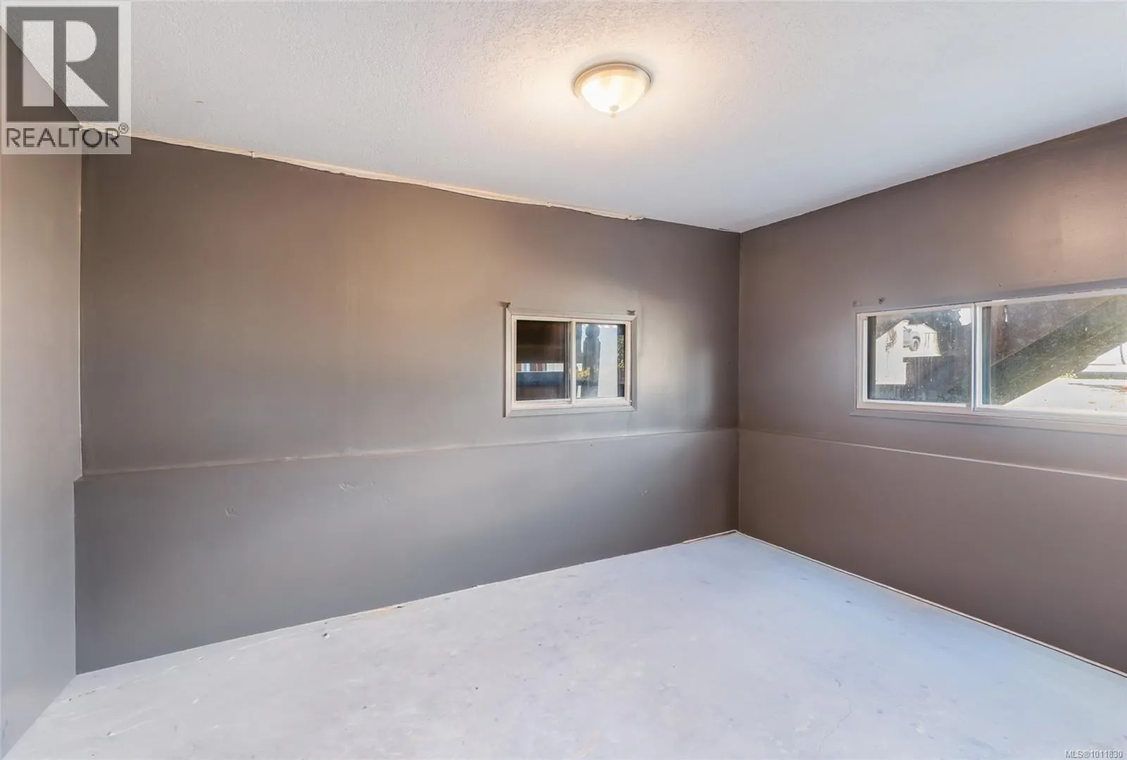 4864 David St