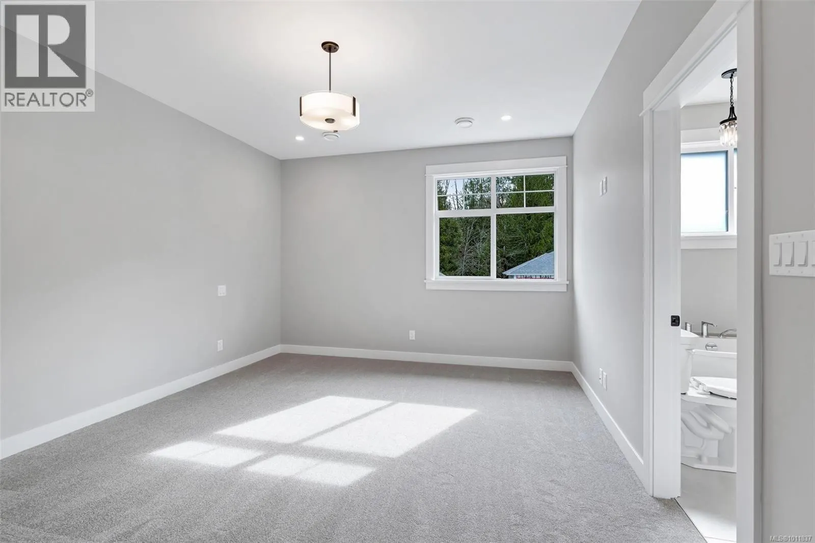 539 Bickford Way