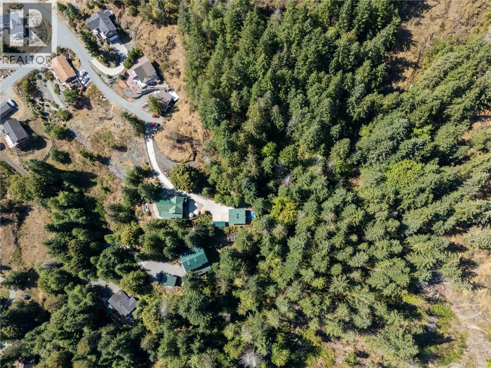 9215 Kestrel Dr