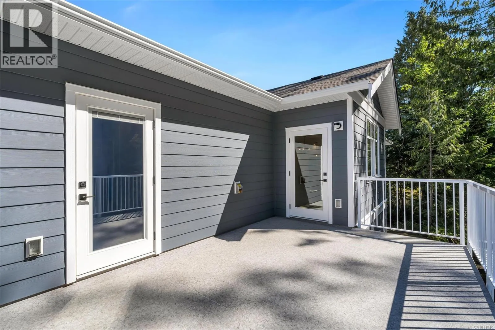 540 Bickford Way