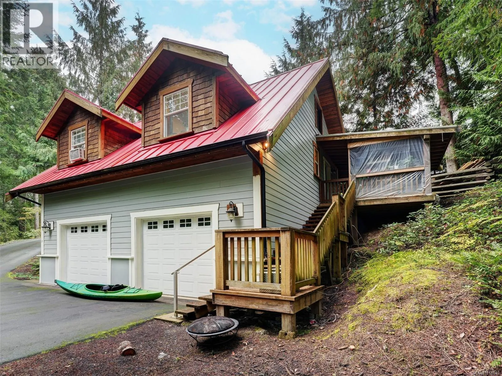 643 Southwood Dr