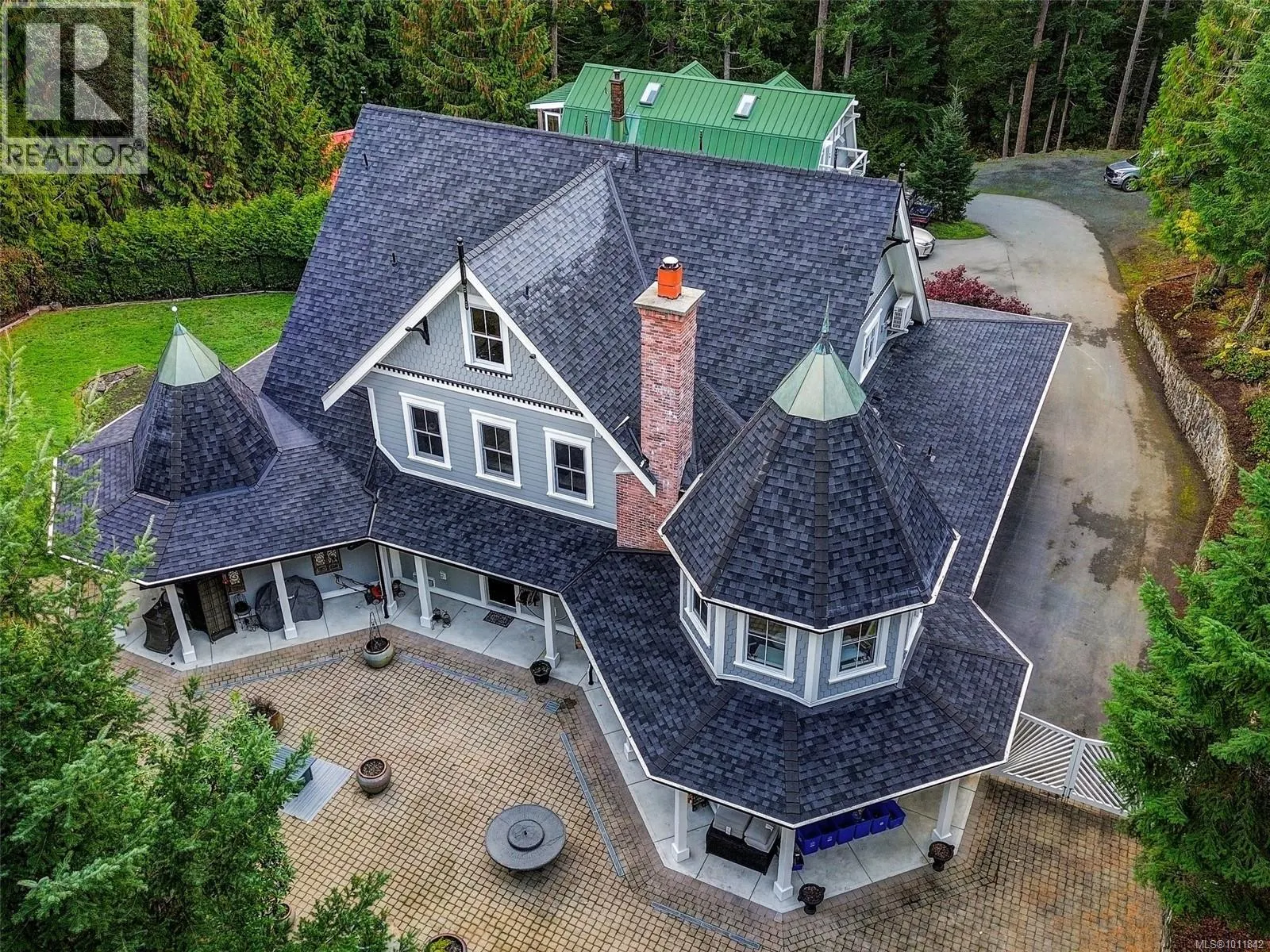 643 Southwood Dr