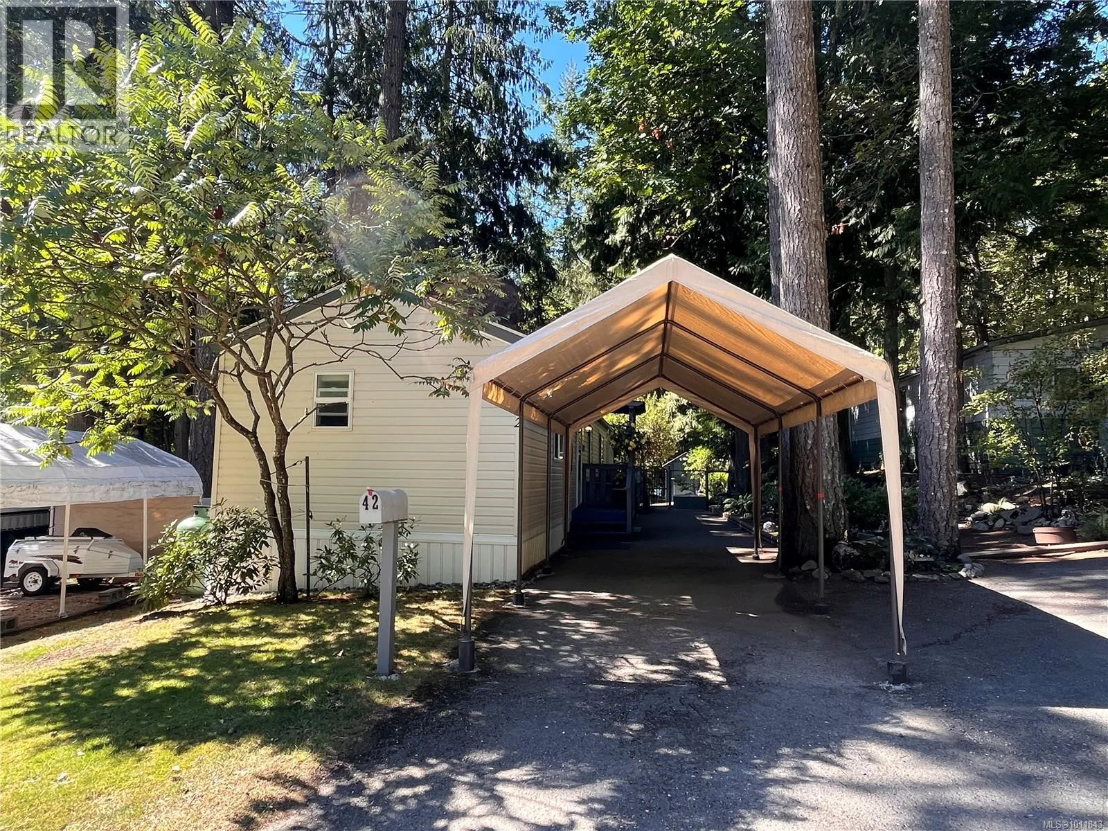 42 2500 Florence Lake Rd