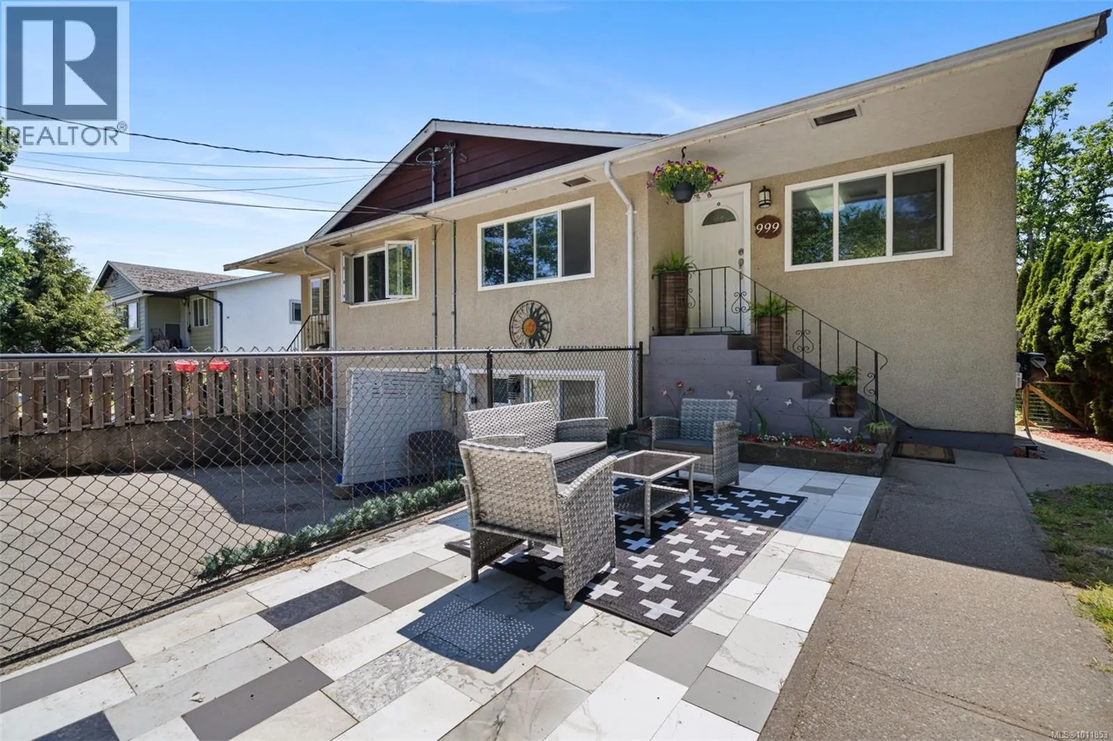 999 Furber Rd