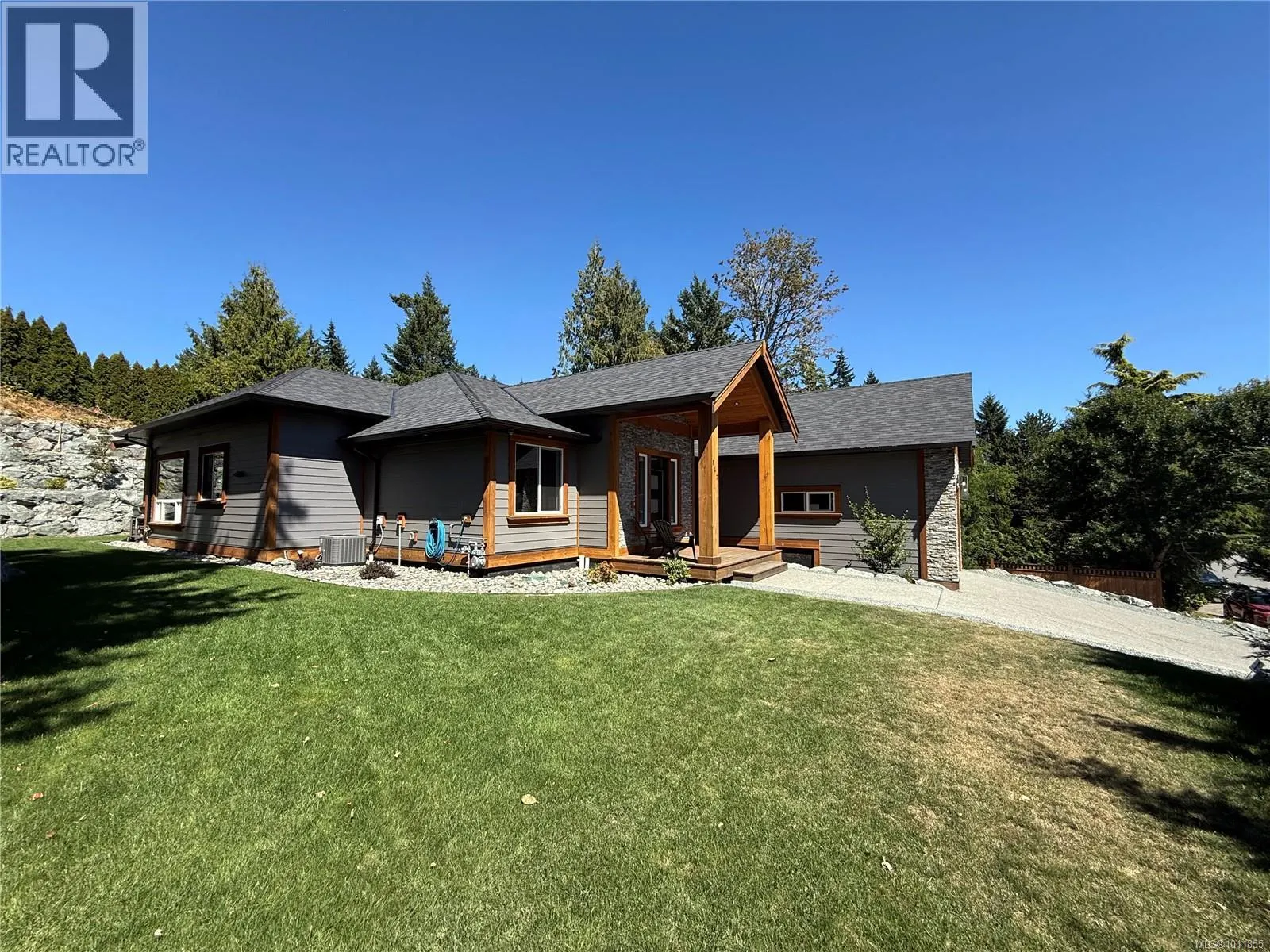 847 Bucktail Rd