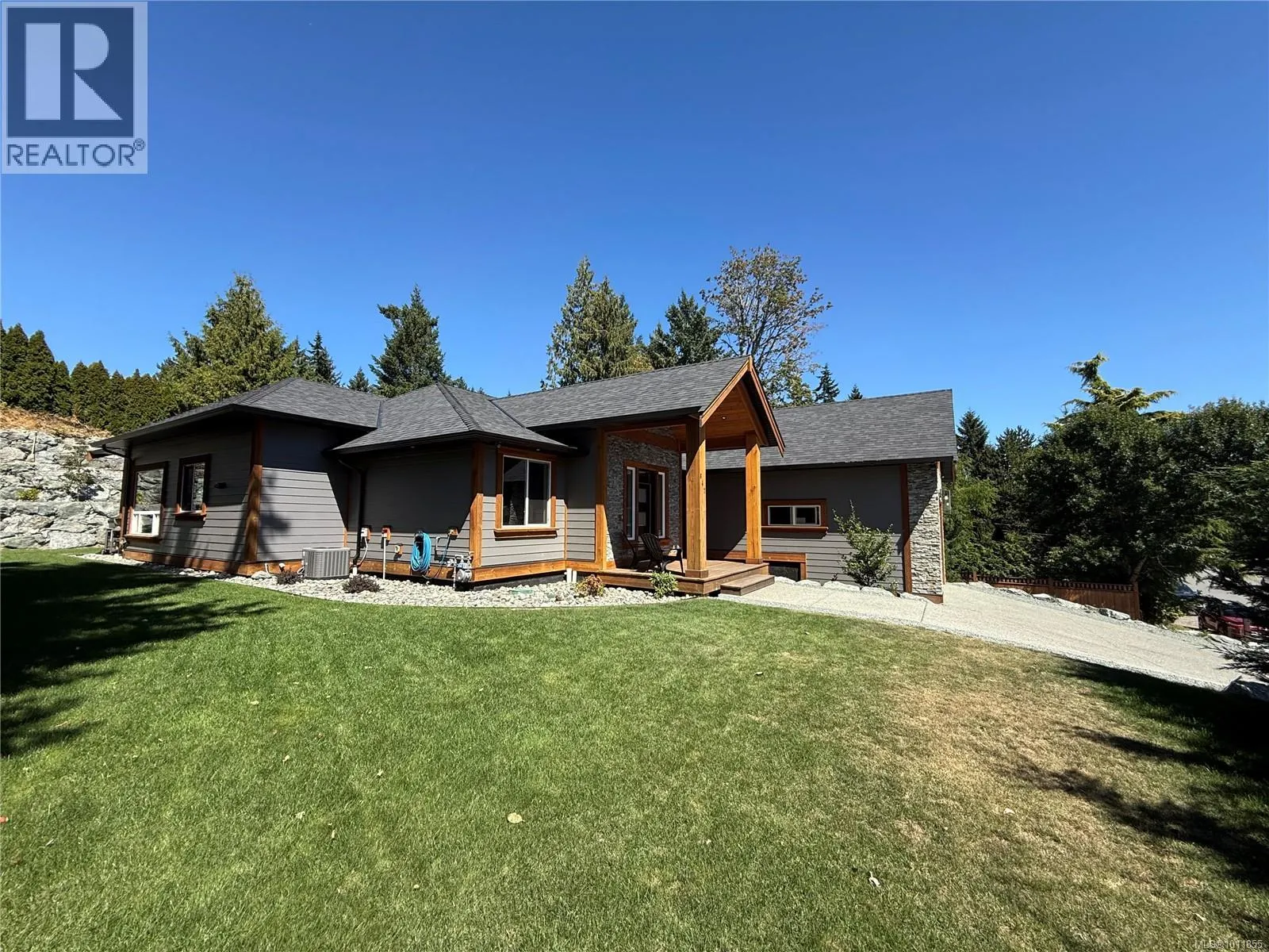 847 Bucktail Rd