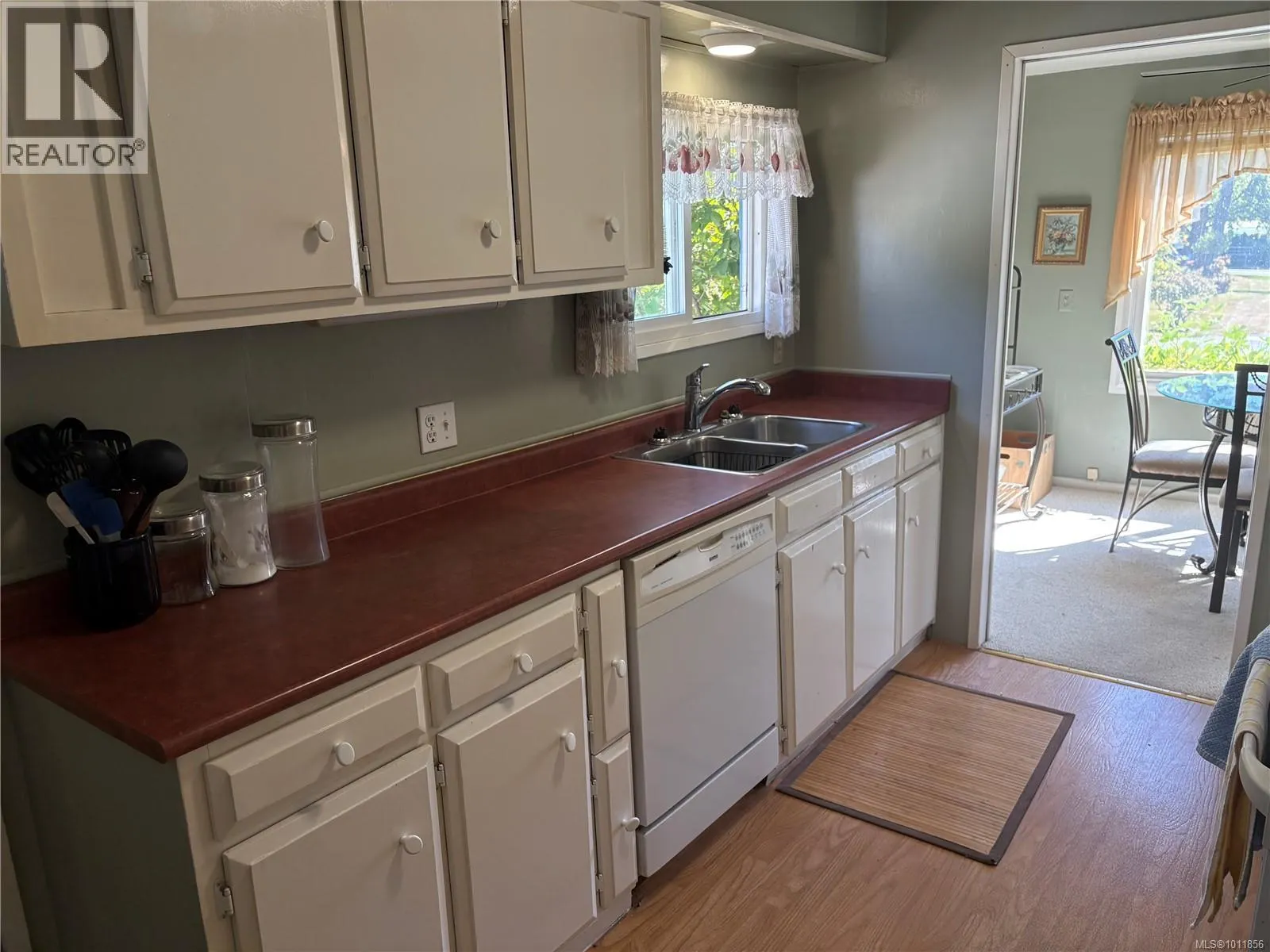 1 135 Brinkworthy Rd