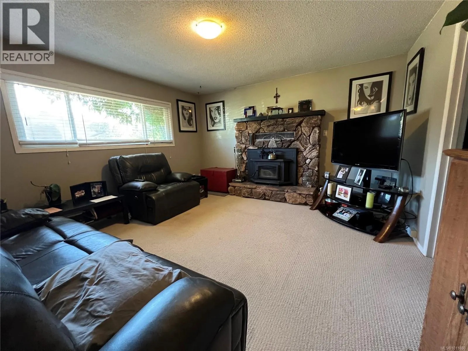 539 Rowan Ave