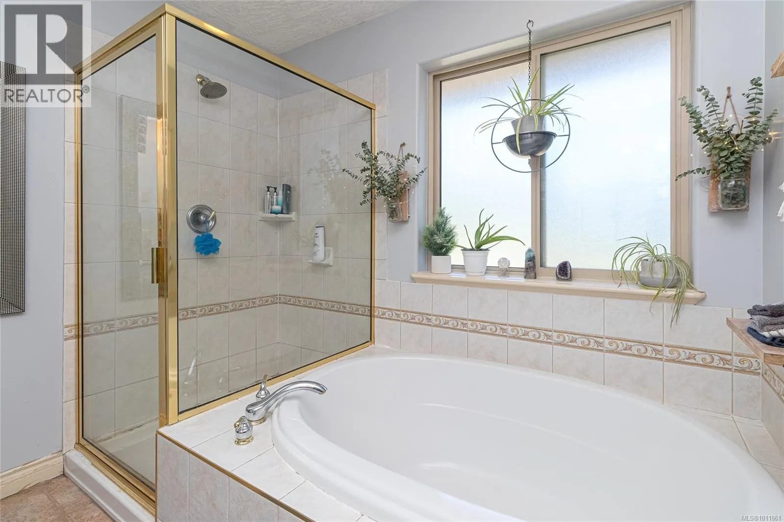 4875 Ambience Pl