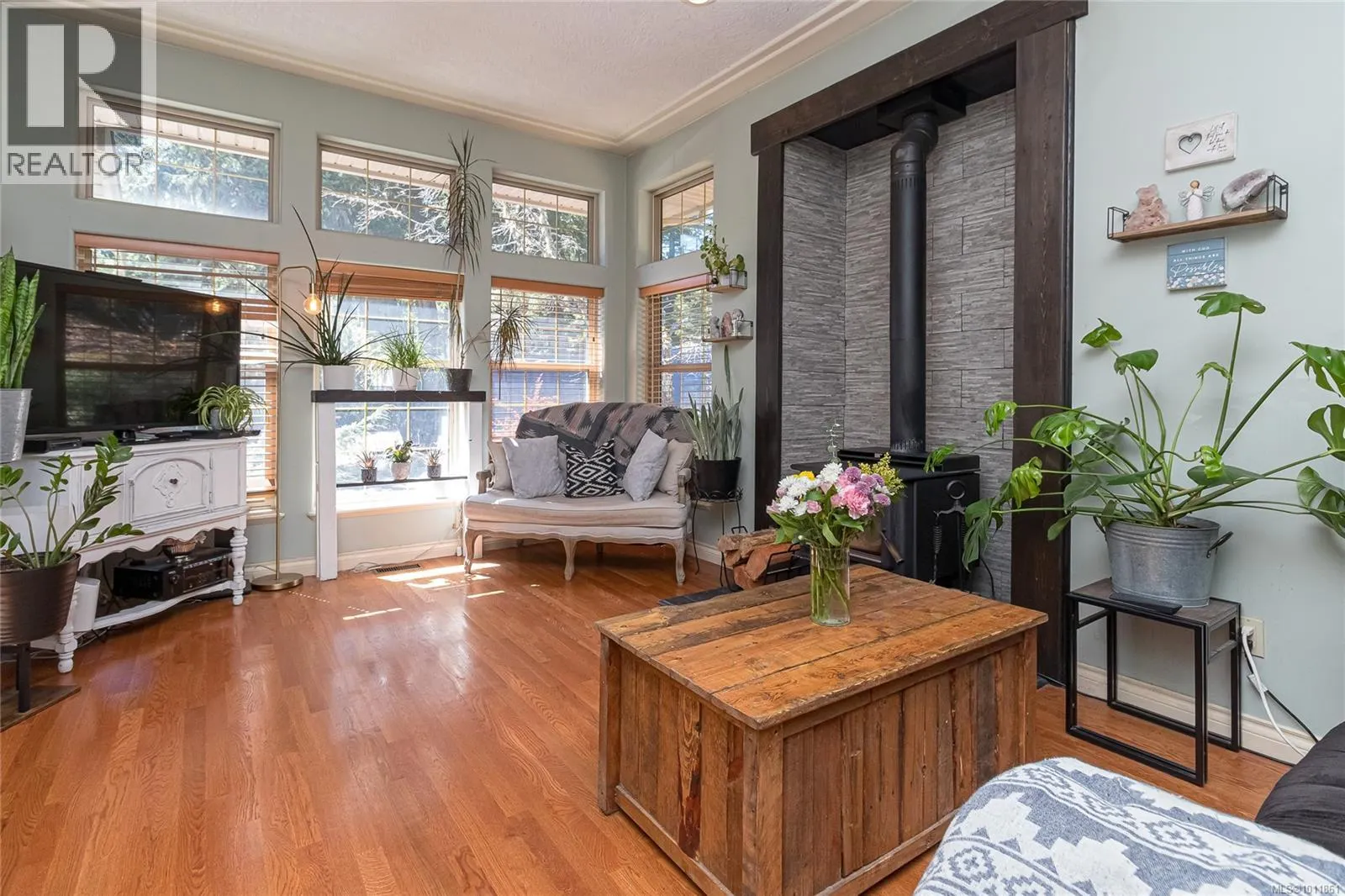 4875 Ambience Pl