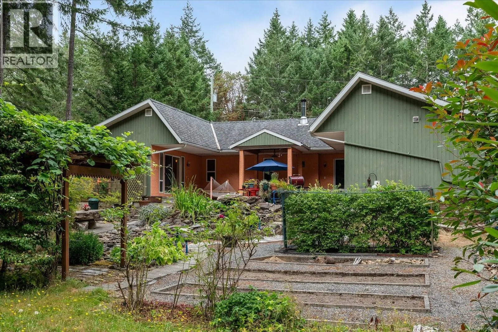 3097 Commodore Way