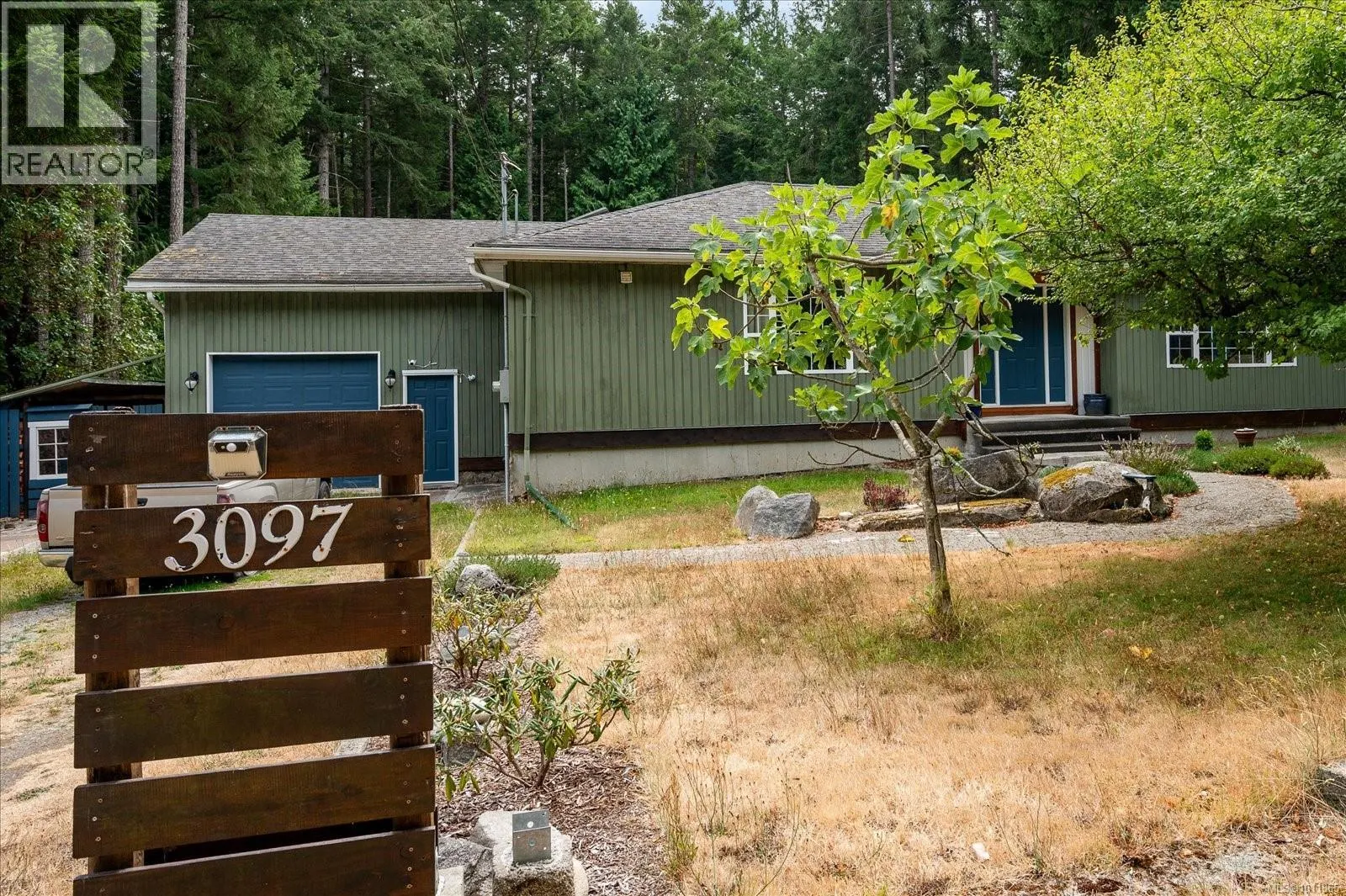 3097 Commodore Way