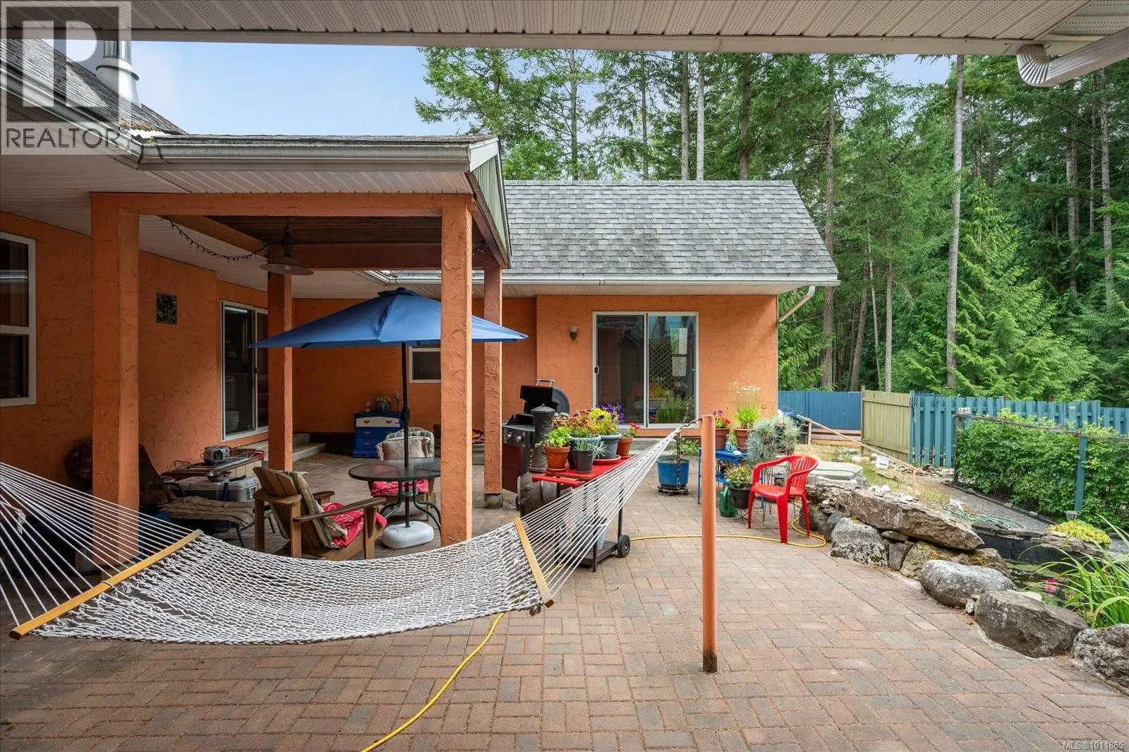 3097 Commodore Way