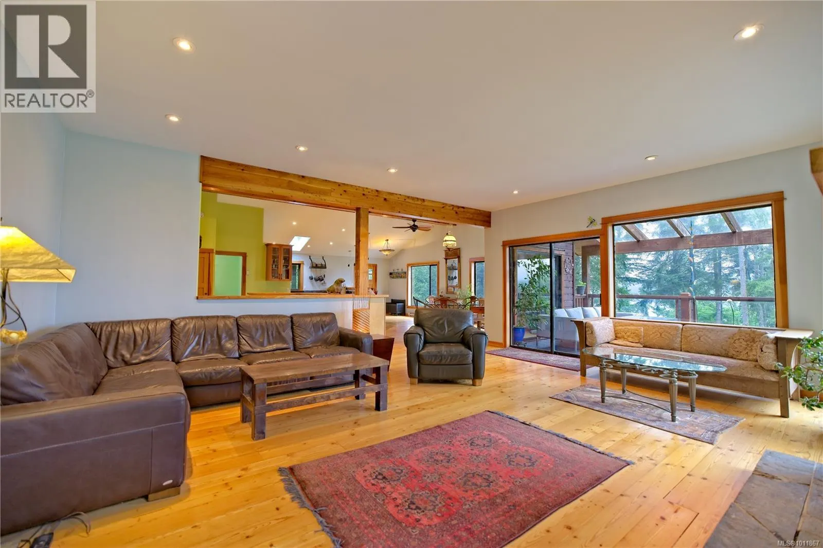 494 Isabella Point Rd