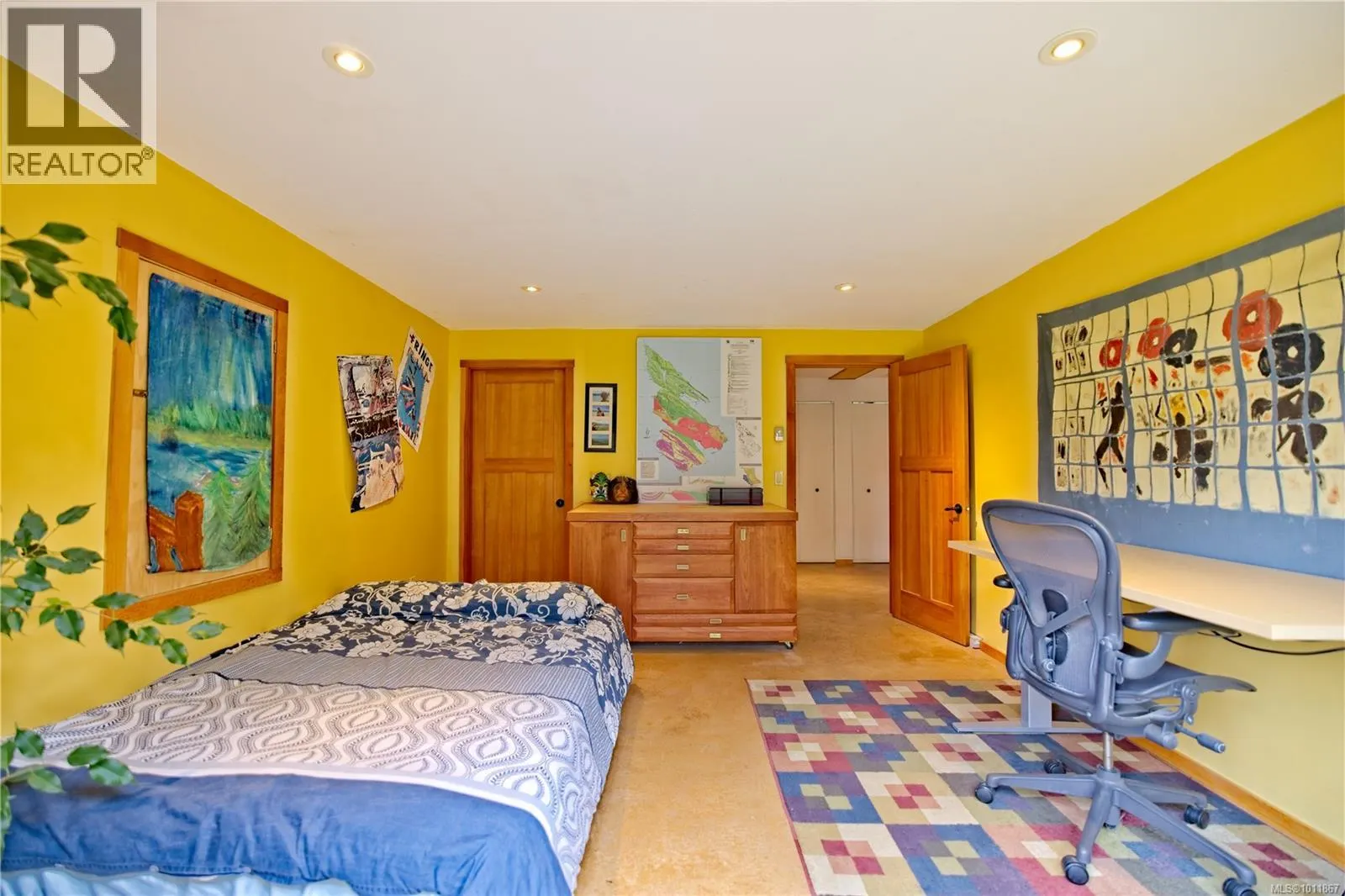 494 Isabella Point Rd