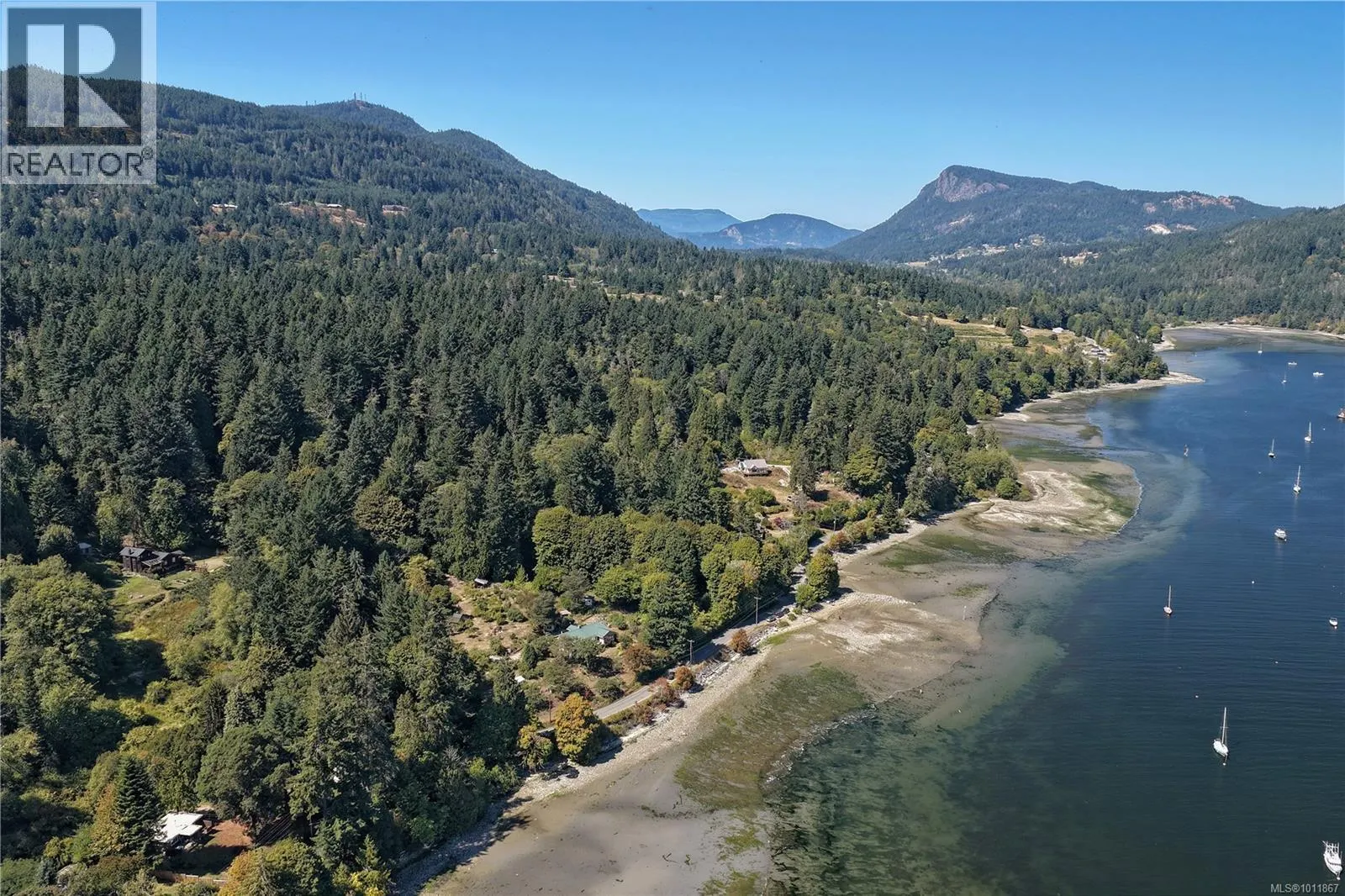 494 Isabella Point Rd