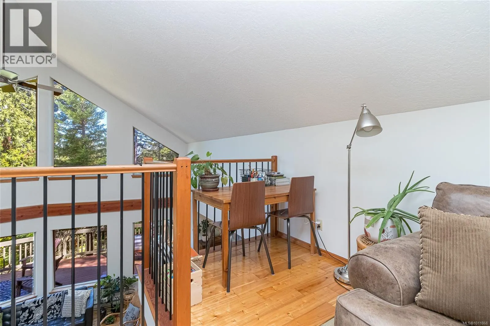 1607 Covey Run Rd