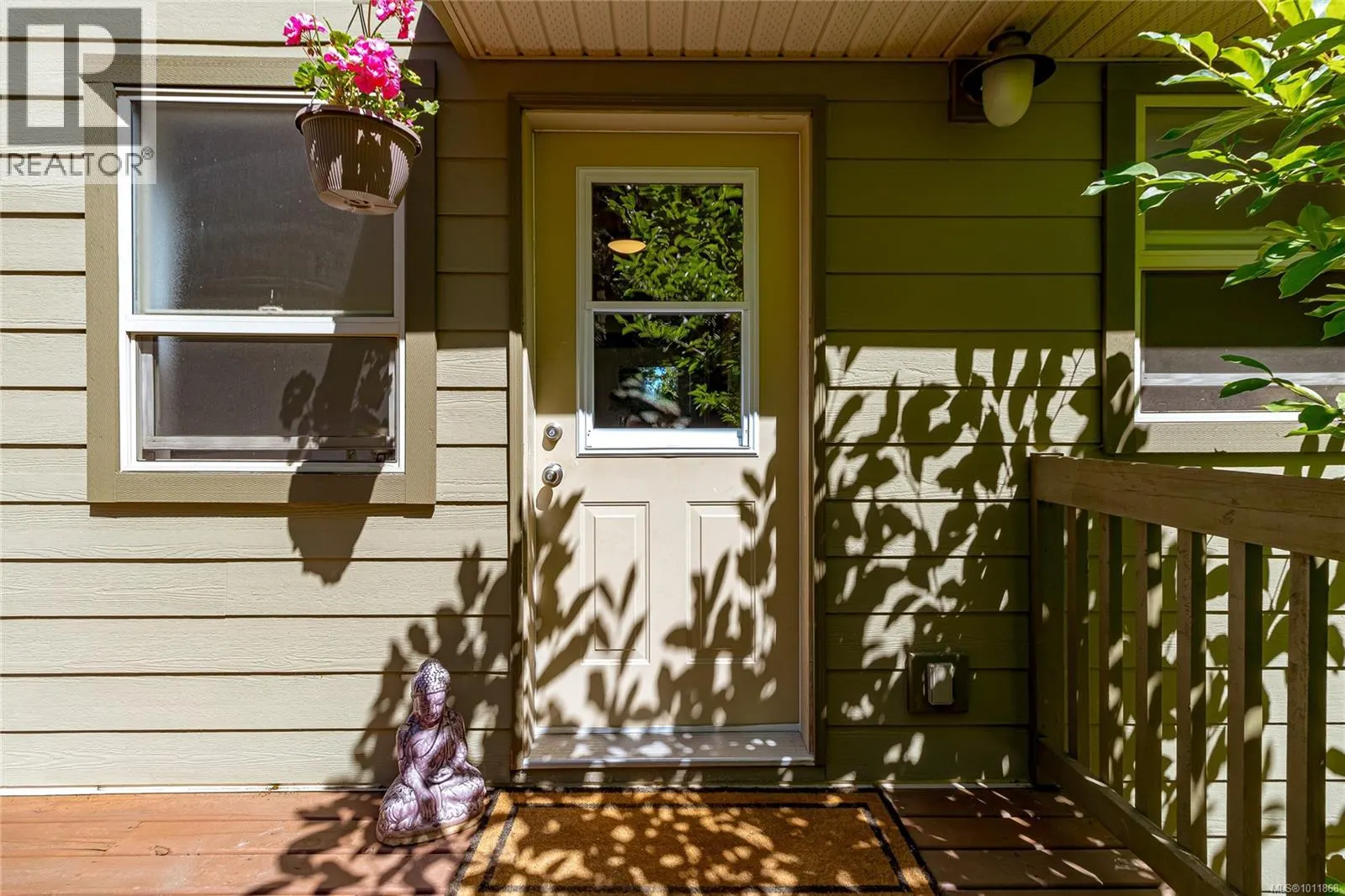 1607 Covey Run Rd