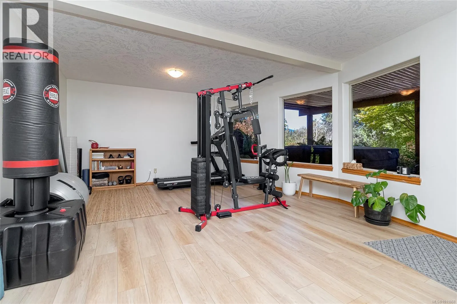 1607 Covey Run Rd