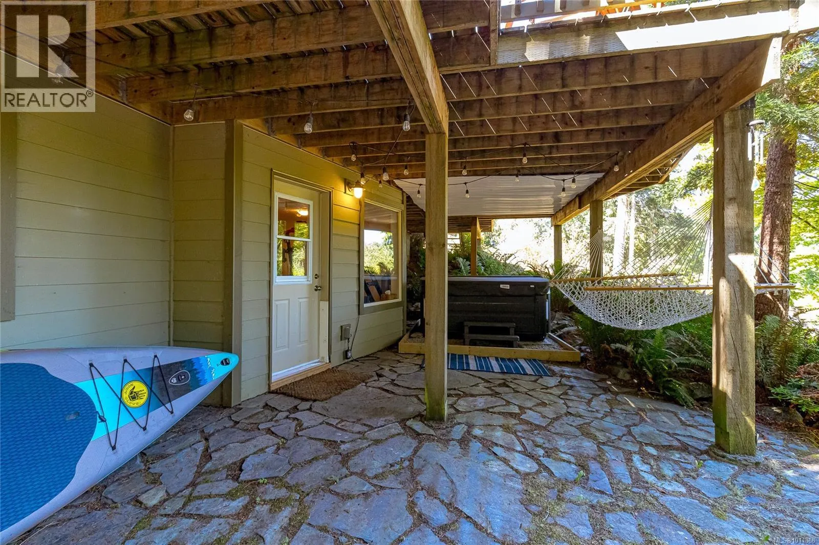 1607 Covey Run Rd