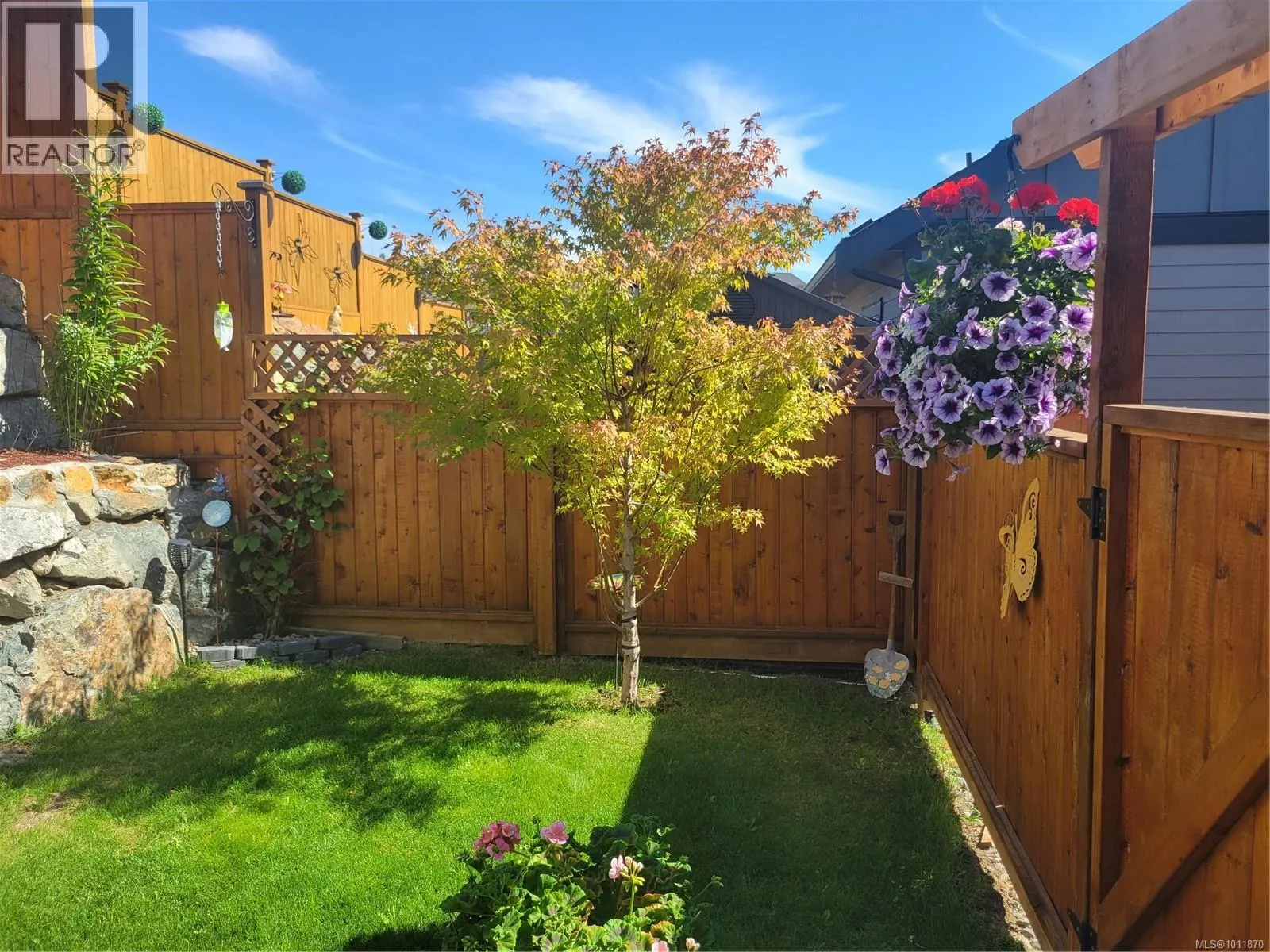 364 Tideline Lane