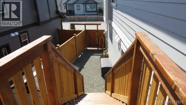 364 Tideline Lane