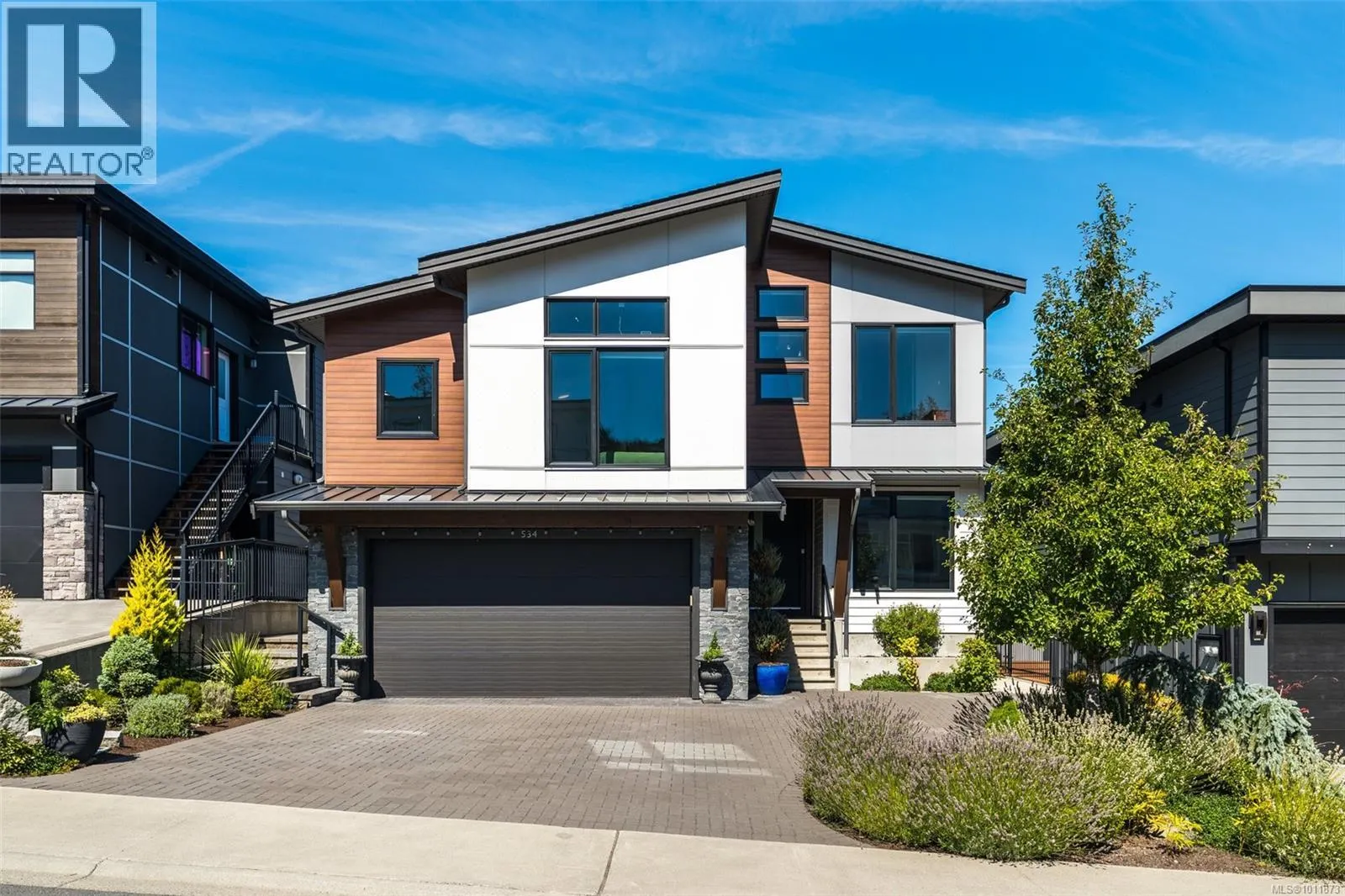 534 Elevation Pointe Terr