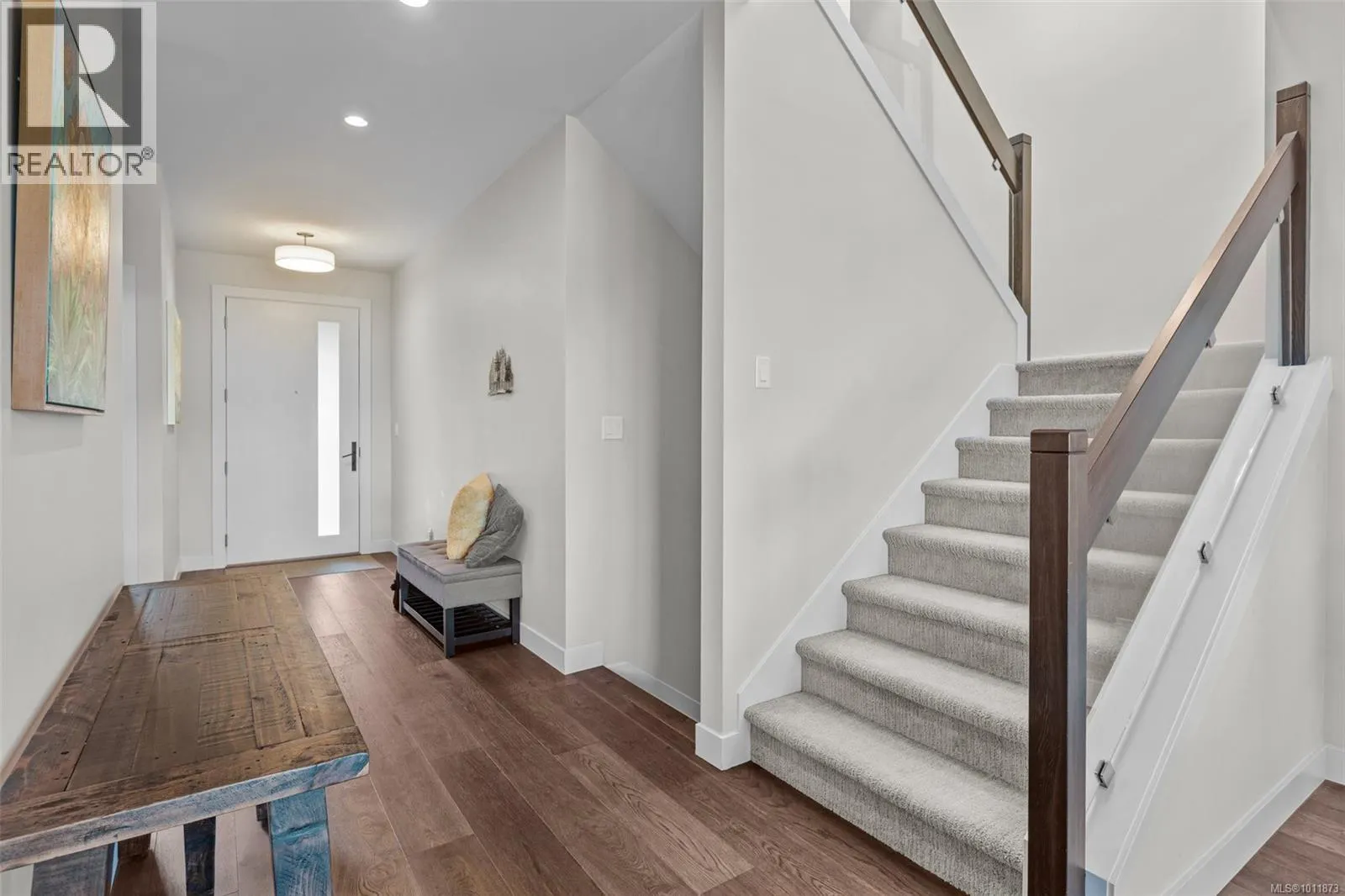 534 Elevation Pointe Terr