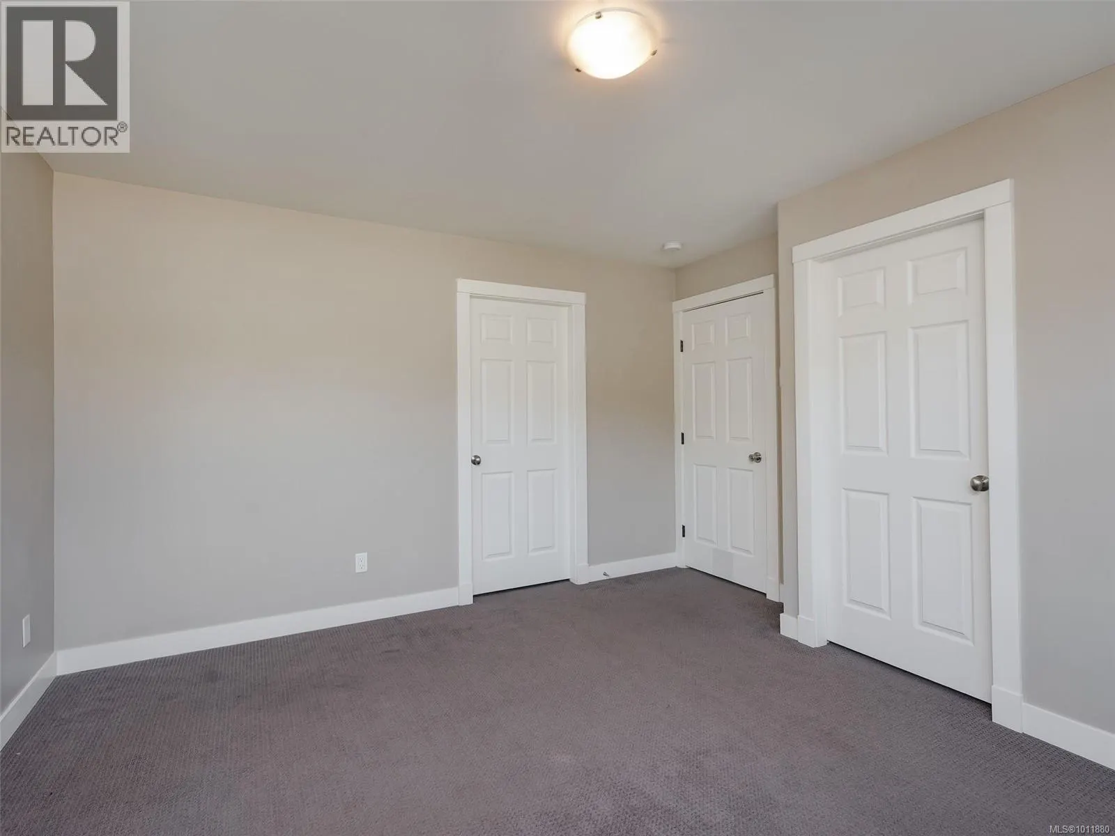 3277 Piper Rd