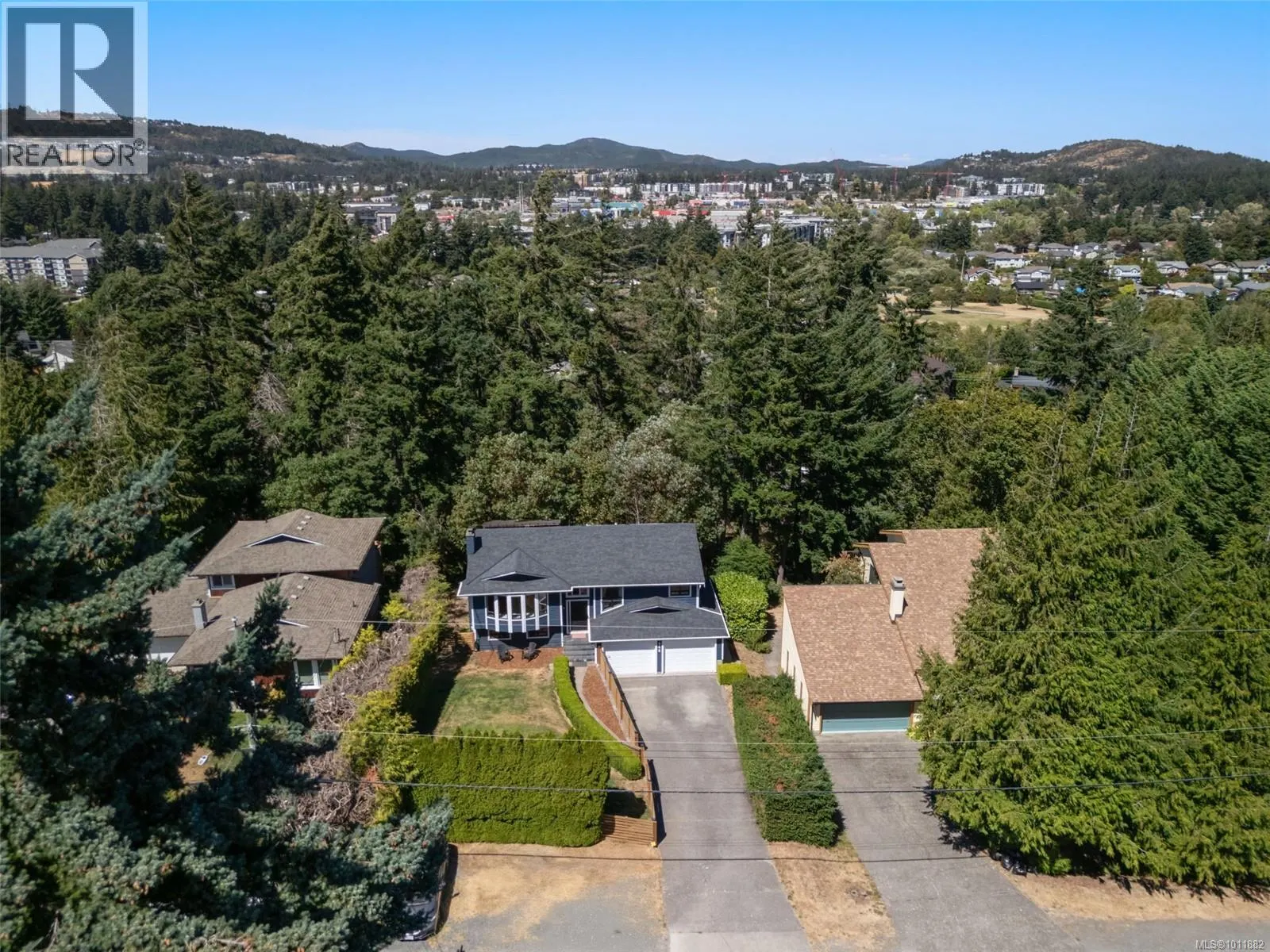 846 Cecil Blogg Dr