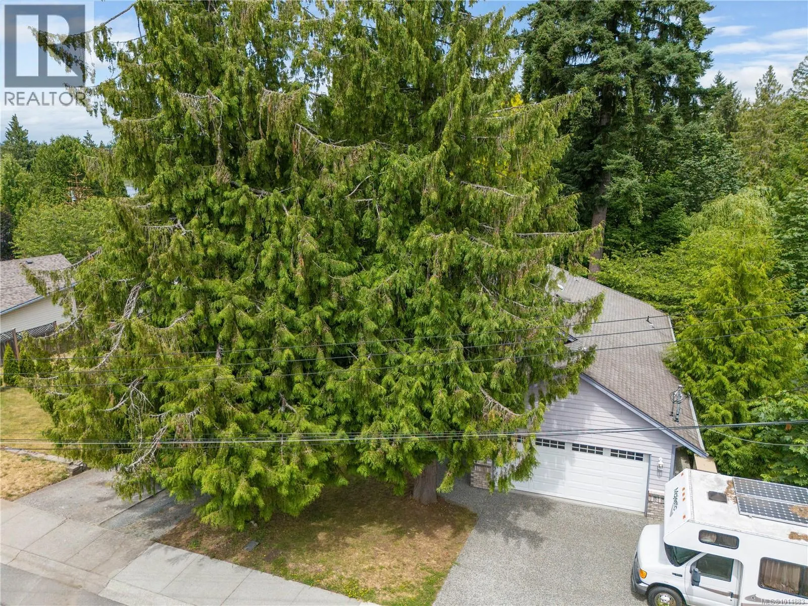 5524 Avro Way