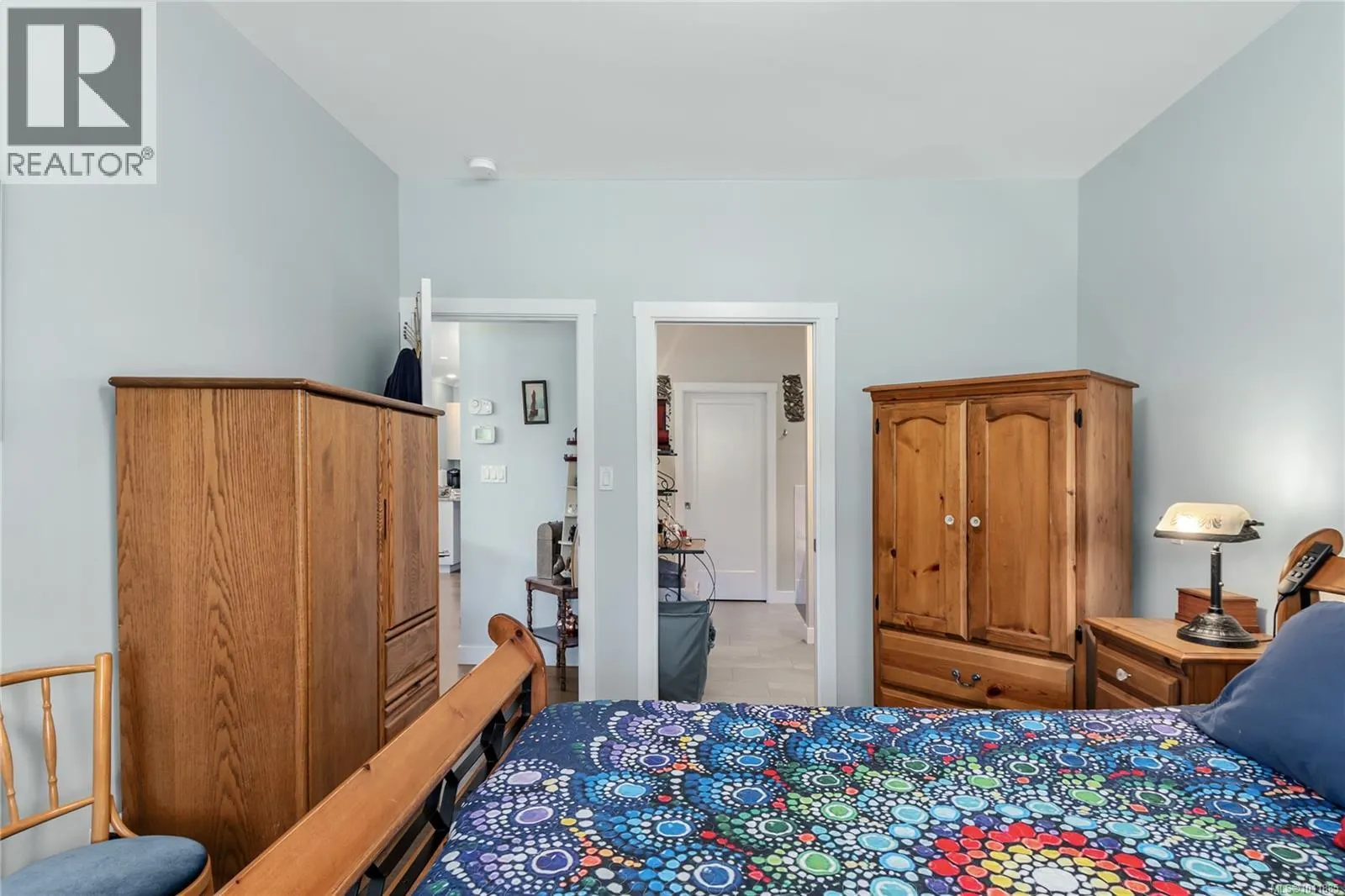 90 2006 Sierra Dr