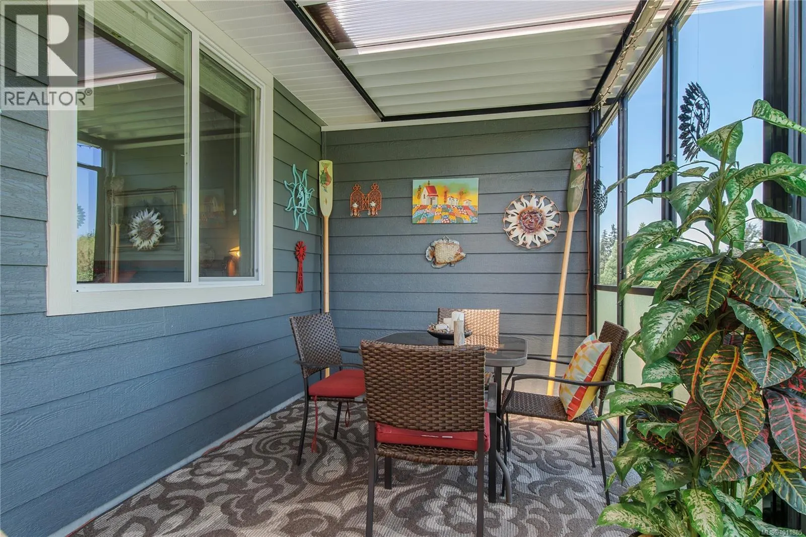 90 2006 Sierra Dr
