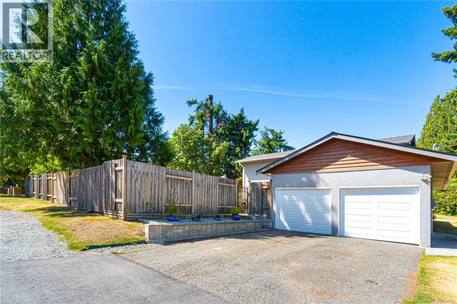 5251 Dunster Rd