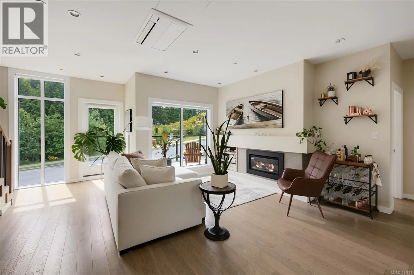 104 1454 Bear Mountain Pkwy