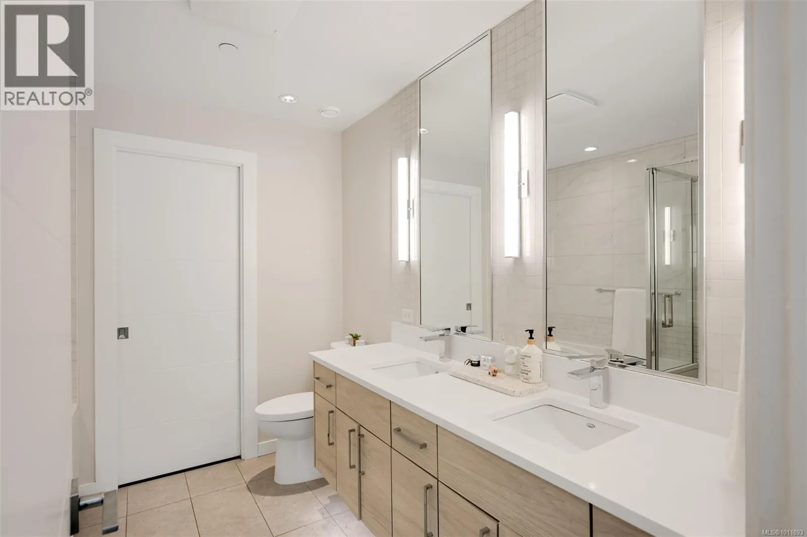 104 1454 Bear Mountain Pkwy