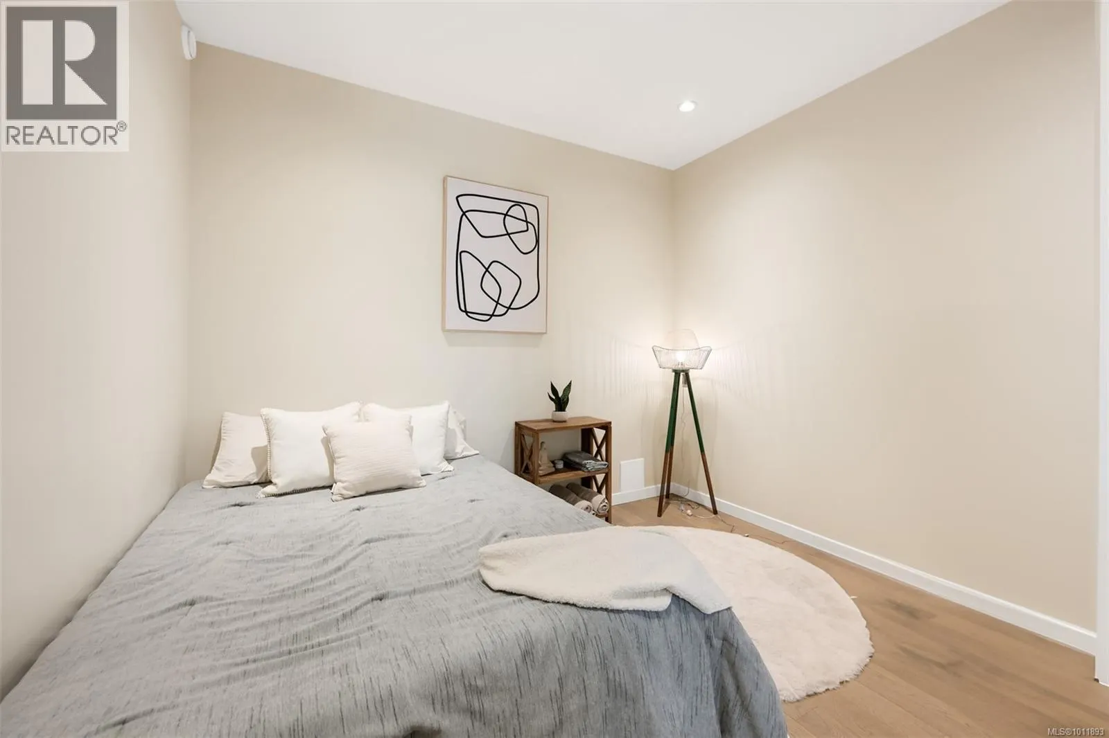 104 1454 Bear Mountain Pkwy