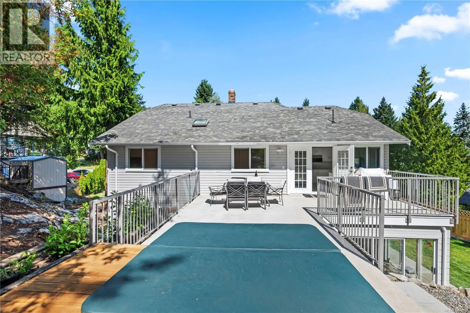 1661 Barrett Dr